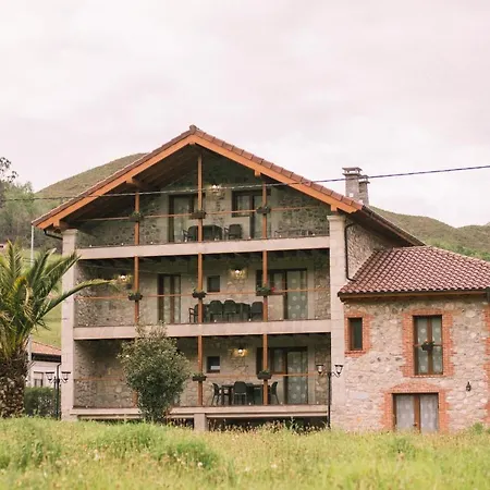 Apartamentos El Valle Avín Buitenkant foto