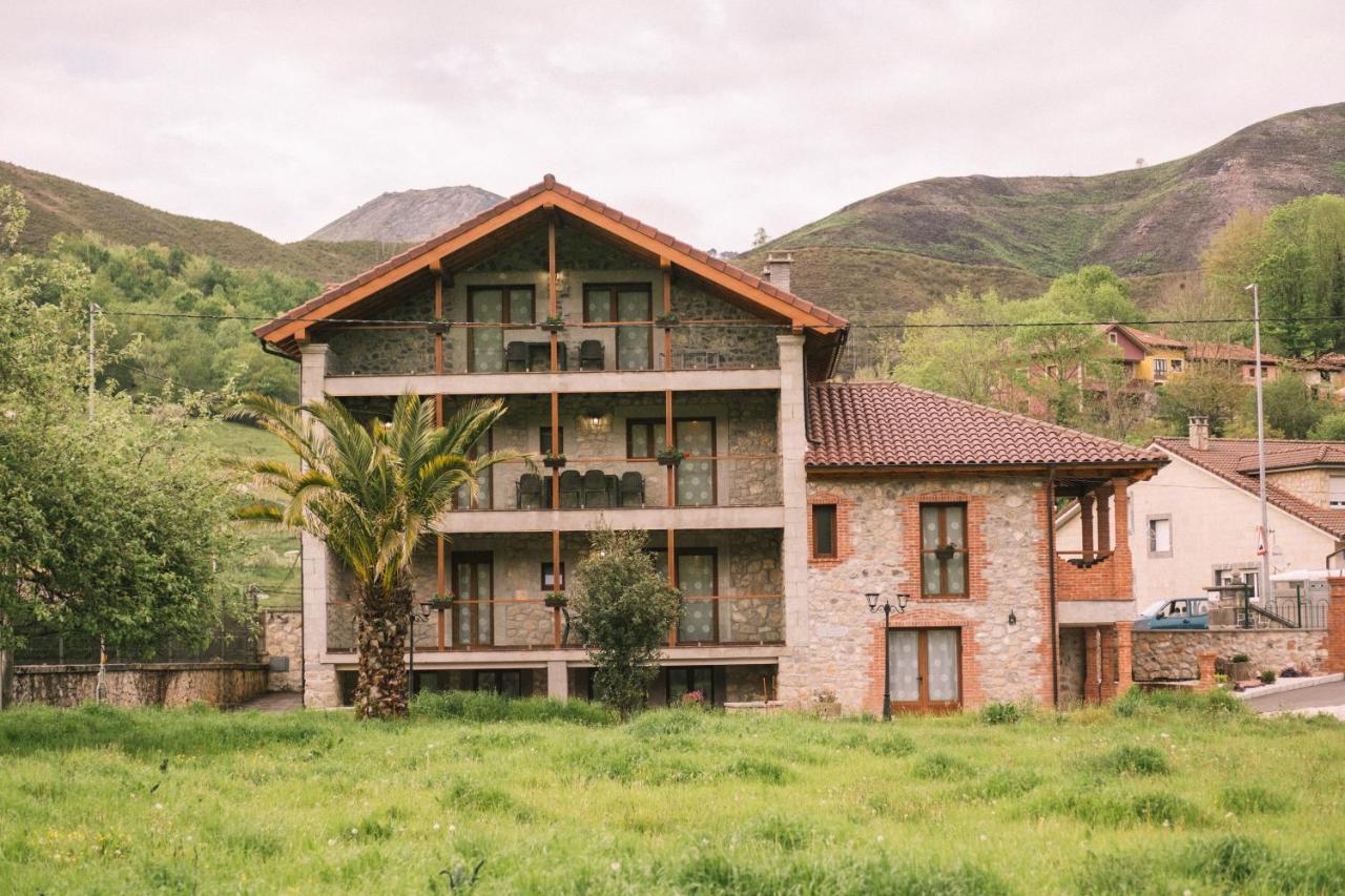 El Valle * Avín